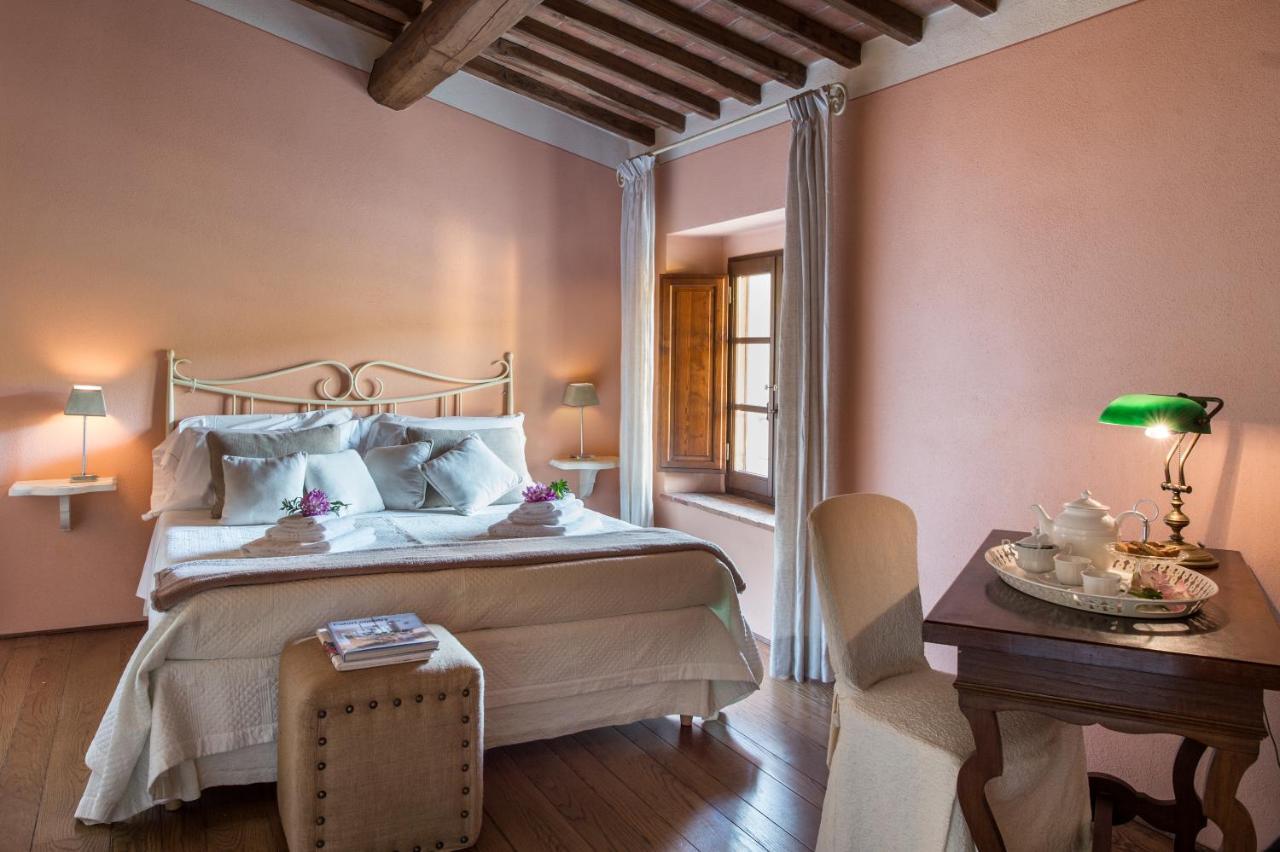 바뇨아리폴리 Borgo I Vicelli Adults Only Relais 빌라 외부 사진